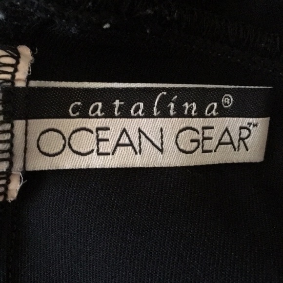 Ocean Gear Black and shimmering green swim suit - Picture 6 of 7